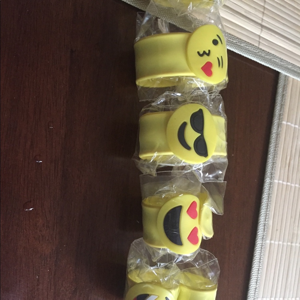 Emoji bracelet set of 5 anime toy flexible